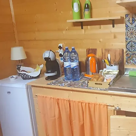 Feudo Mallav Little Wooden House *