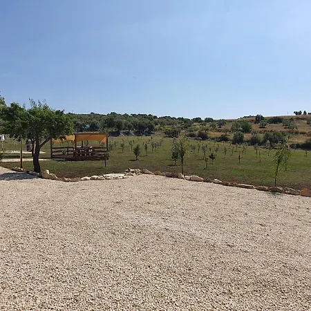 住宿加早餐酒店 Feudo Mallav Little Wooden House *
