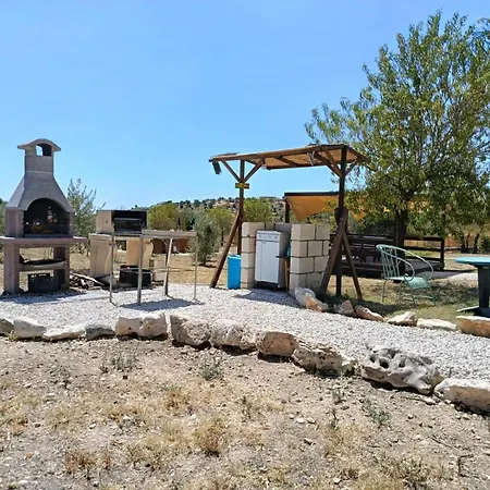 住宿加早餐酒店 Feudo Mallav Little Wooden House 诺托